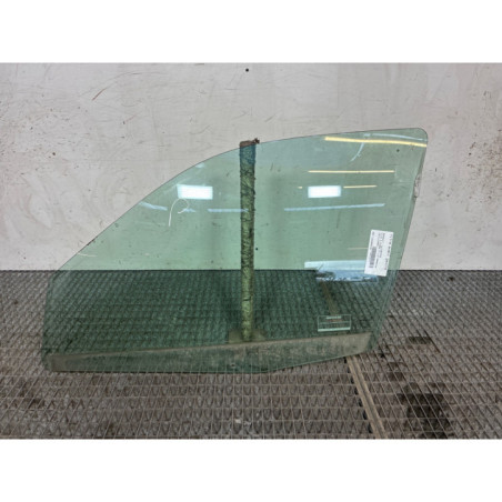 Vitre avant gauche RENAULT CLIO 2