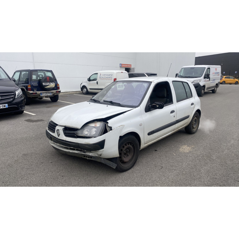Vitre avant gauche RENAULT CLIO 2 Photo n°3