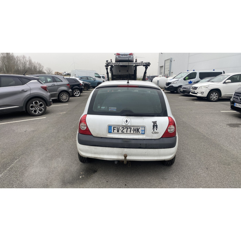 Vitre avant gauche RENAULT CLIO 2 Photo n°7