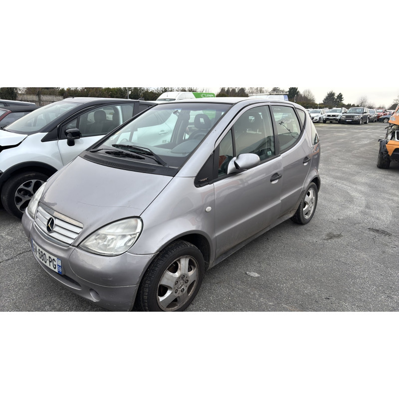 Calandre MERCEDES CLASSE A 168 Photo n°5