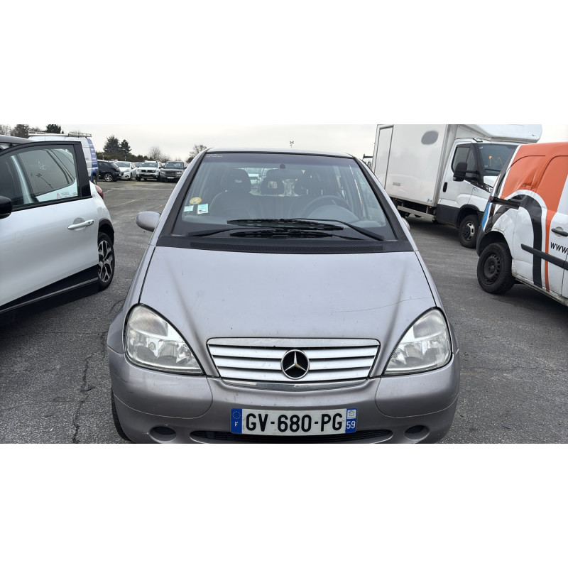 Calandre MERCEDES CLASSE A 168 Photo n°6