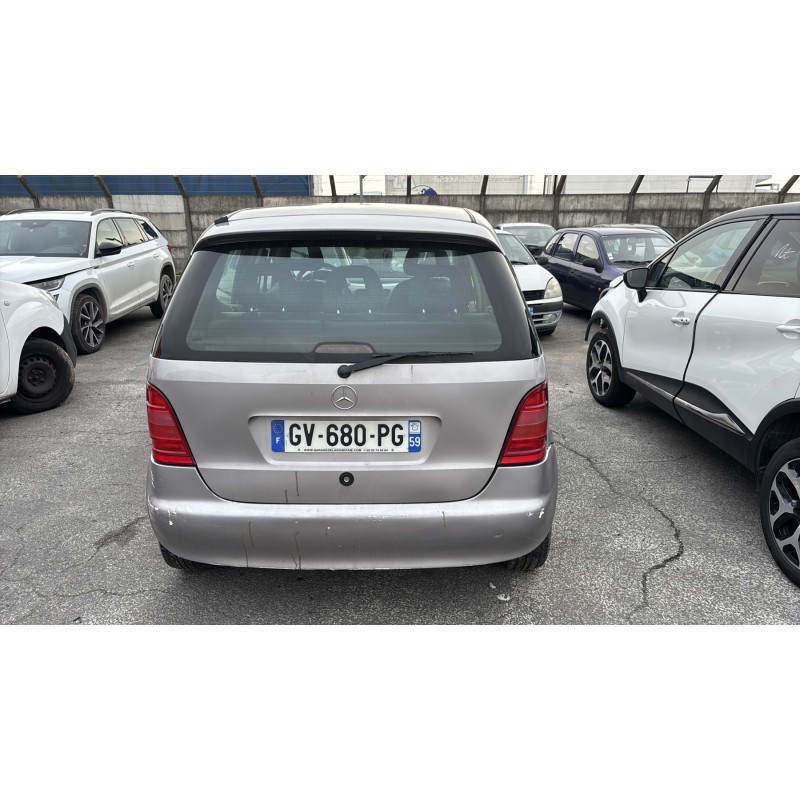 Calandre MERCEDES CLASSE A 168 Photo n°10