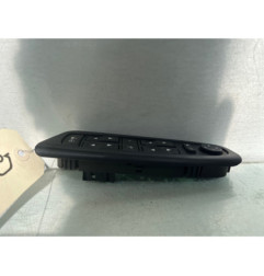 Interrupteur de leve vitre avant droit FIAT STILO