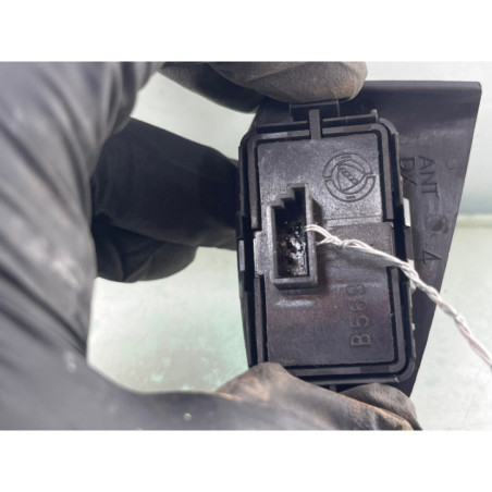 Interrupteur de leve vitre avant gauche FIAT STILO