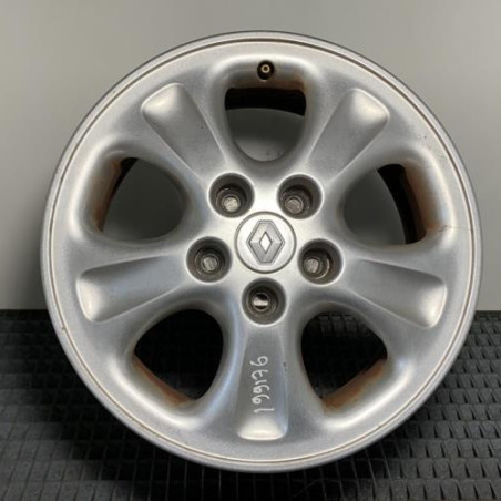 Jante RENAULT LAGUNA 1 Photo n°1