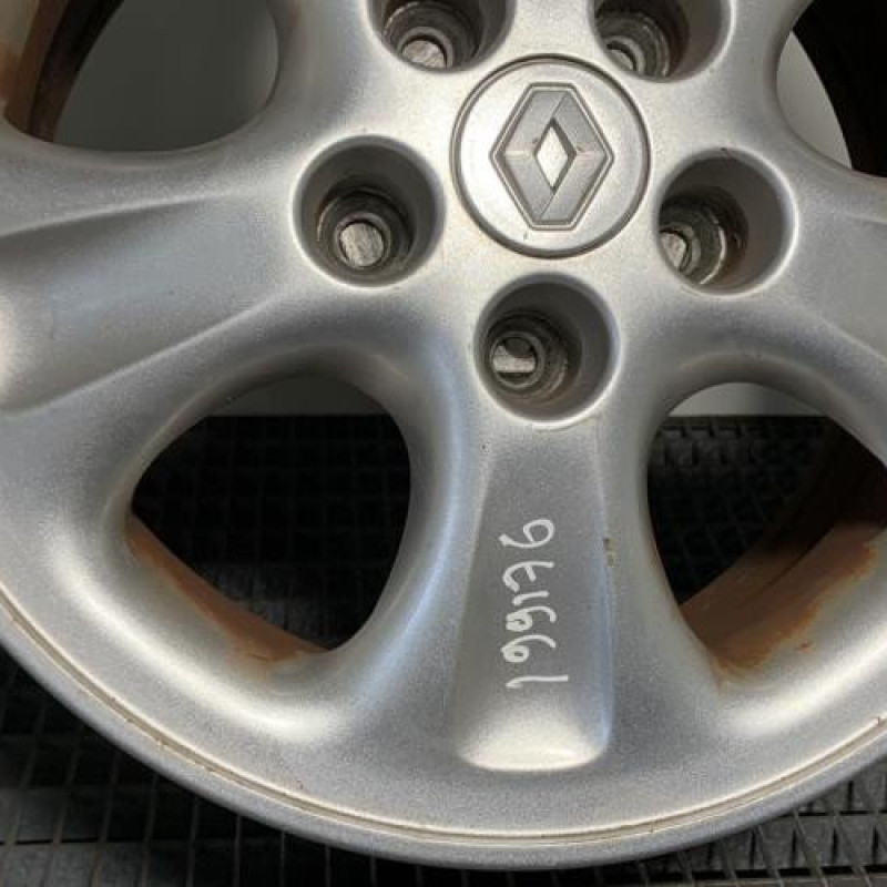 Jante RENAULT LAGUNA 1 Photo n°3
