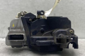 Serrure avant gauche PEUGEOT 307