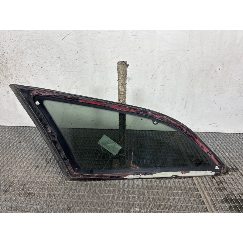 Custode arriere droit FORD MONDEO 3 Photo n°1