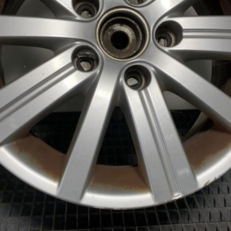 Jante VOLKSWAGEN GOLF 5 Photo n°3