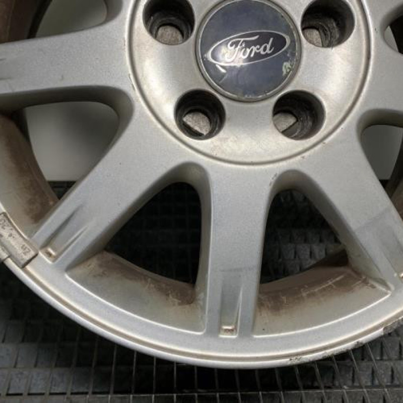 Jante FORD FOCUS 2 Photo n°3