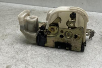 Serrure avant droit FIAT PUNTO 1