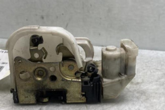 Serrure avant gauche FIAT PUNTO 1