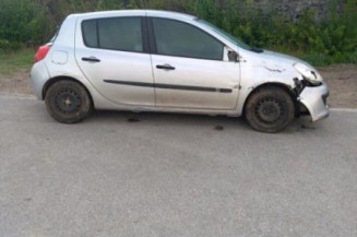 Pretensionneur de ceinture arriere gauche RENAULT CLIO 3