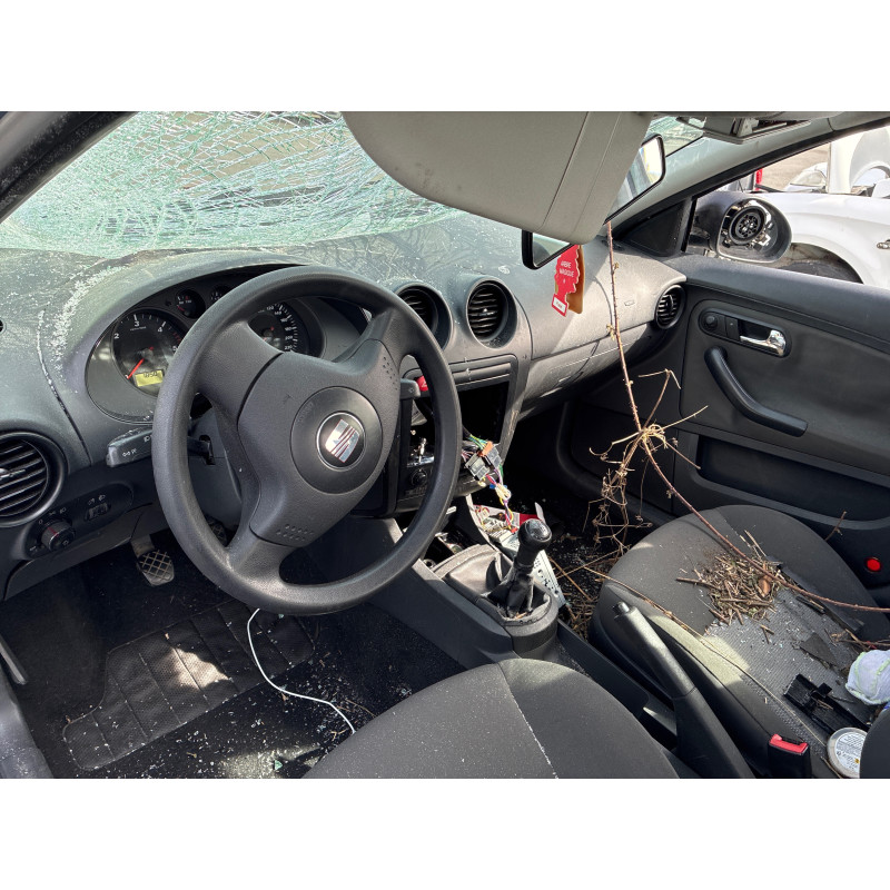 Calandre SEAT CORDOBA 2 Photo n°16