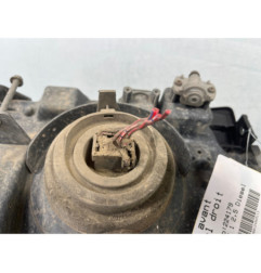 Optique avant principal droit (feux)(phare) MITSUBISHI PAJERO 2