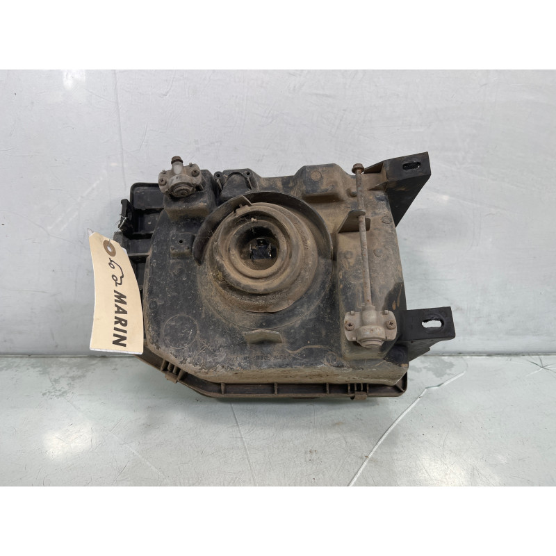 Optique avant principal gauche (feux)(phare) MITSUBISHI PAJERO 2 Photo n°2