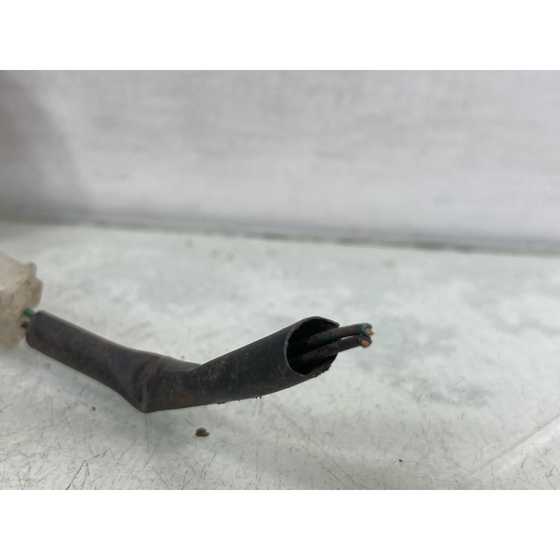 Repetiteur clignotant avant gauche (Feux) MITSUBISHI PAJERO 2 Photo n°3