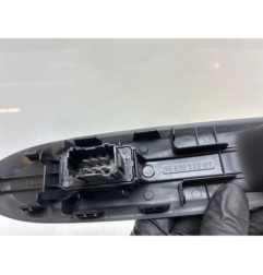 Interrupteur de leve vitre avant droit CITROEN DS3