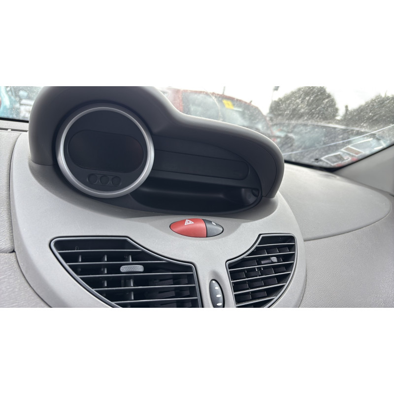 Aile avant gauche RENAULT TWINGO 2 Photo n°20
