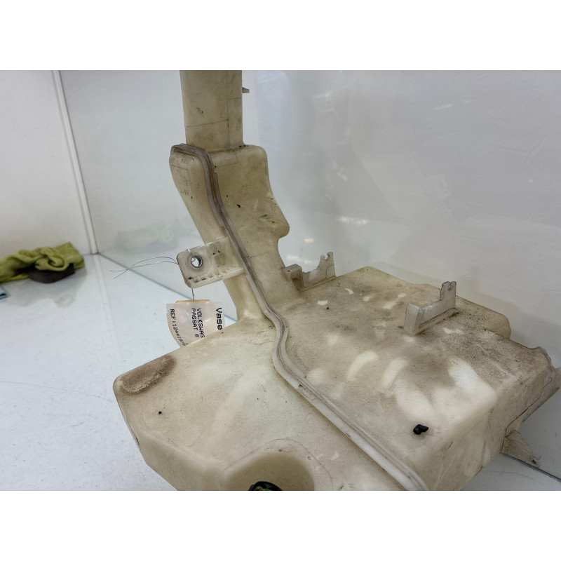 Vase de lave glace VOLKSWAGEN PASSAT 6 Photo n°3