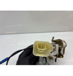 Serrure arriere droit TOYOTA YARIS 1