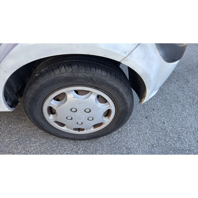 Calandre HYUNDAI GETZ Photo n°16