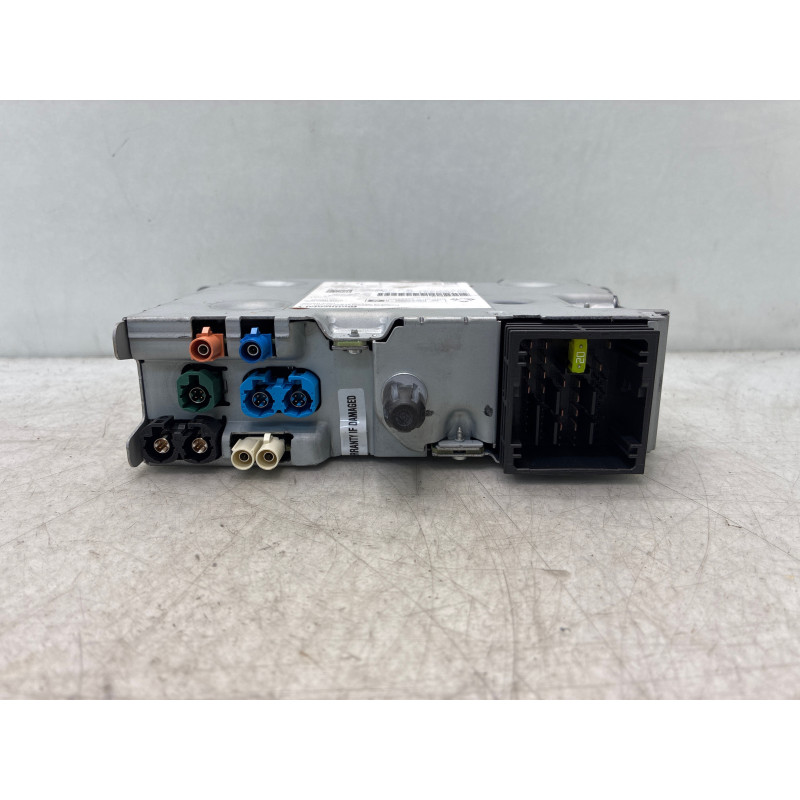 Autoradio d'origine PEUGEOT 5008 2 Photo n°5