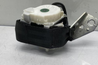 Ceinture arriere droit VOLKSWAGEN JETTA 4