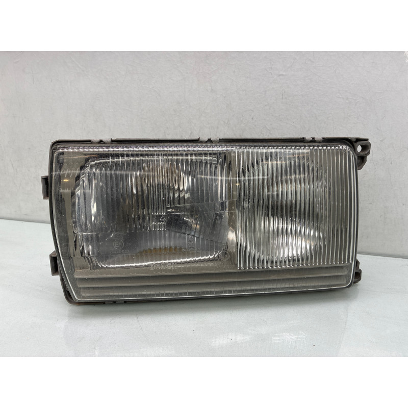 Optique avant principal droit (feux)(phare) MERCEDES 200 W123 Photo n°1