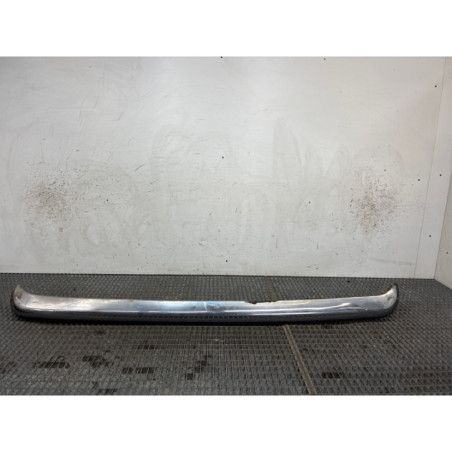 Pare choc arriere MERCEDES 200 W123 Photo n°1
