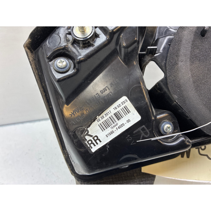 Feu arriere secondaire droit (feux) TOYOTA C-HR 1 Photo n°3