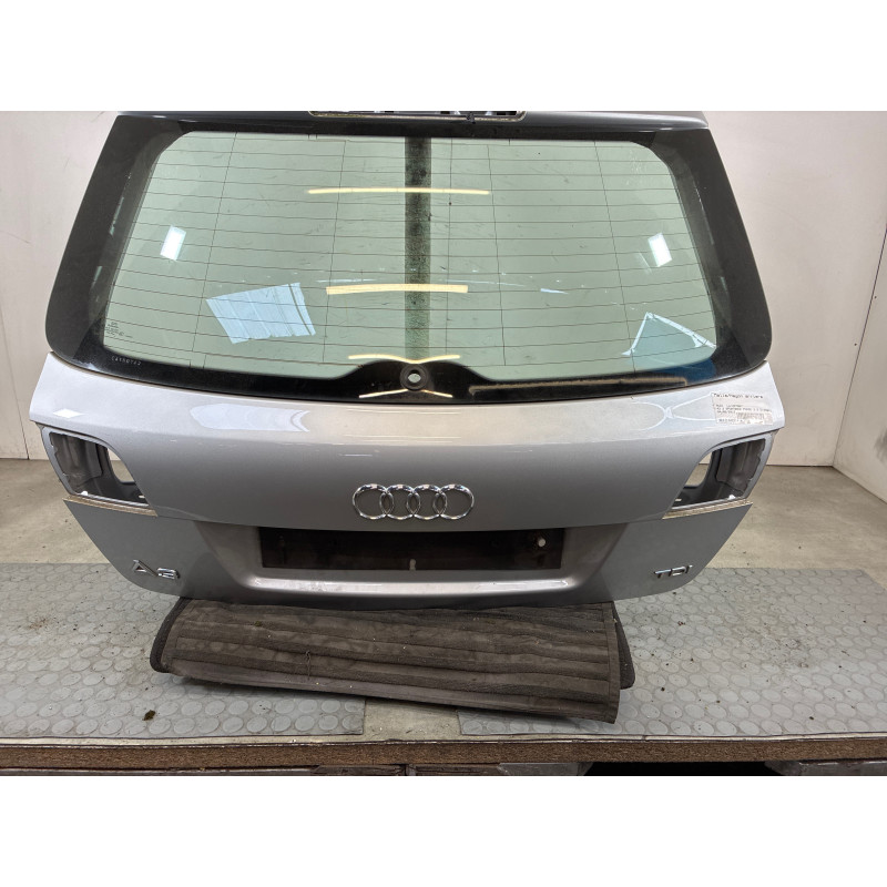 Malle/Hayon arriere AUDI A3 2 Photo n°2