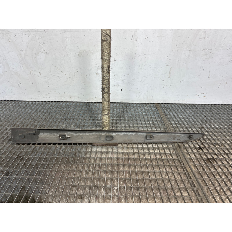 Baguette de porte arriere droite RENAULT SCENIC 2 Photo n°4