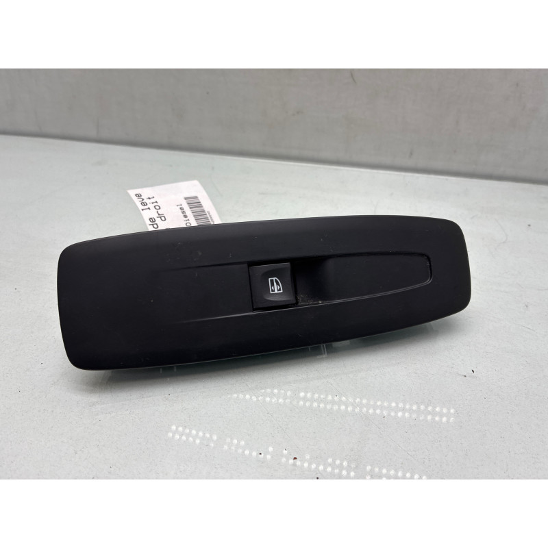 Interrupteur de leve vitre arriere droit RENAULT GRAND SCENIC 4 Photo n°1