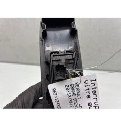 Interrupteur de leve vitre avant droit RENAULT GRAND SCENIC 4