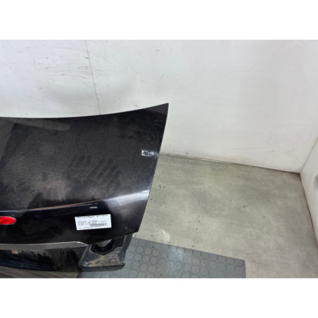 Malle/Hayon arriere MERCEDES CLASSE E 207