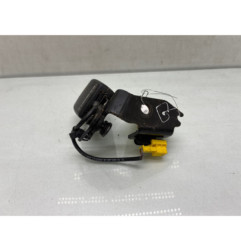 Attache ceinture arriere gauche MERCEDES CLASSE E 207