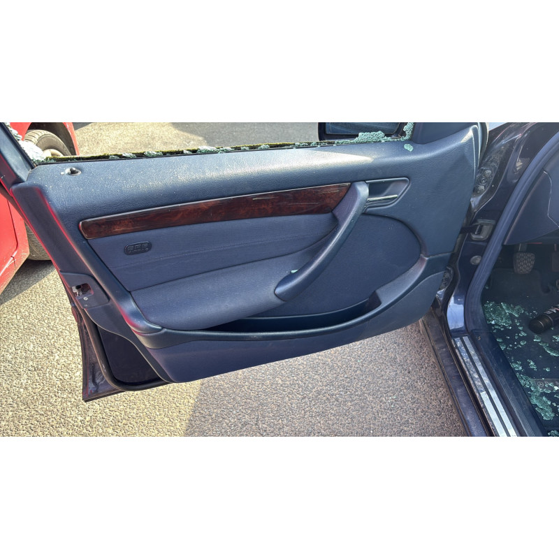 Capot MERCEDES CLASSE C 202 Photo n°15