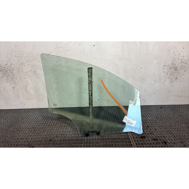 Vitre avant gauche RENAULT CAPTUR 1 Photo n°4