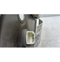 Eclairage de plafonnier RENAULT CAPTUR 1