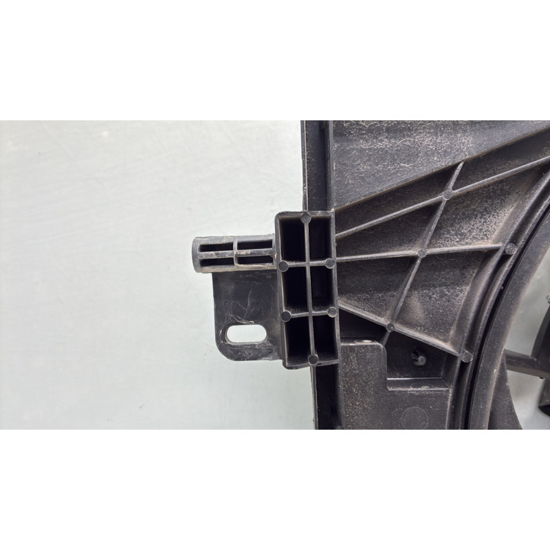 Moto ventilateur radiateur RENAULT CAPTUR 1 Photo n°7