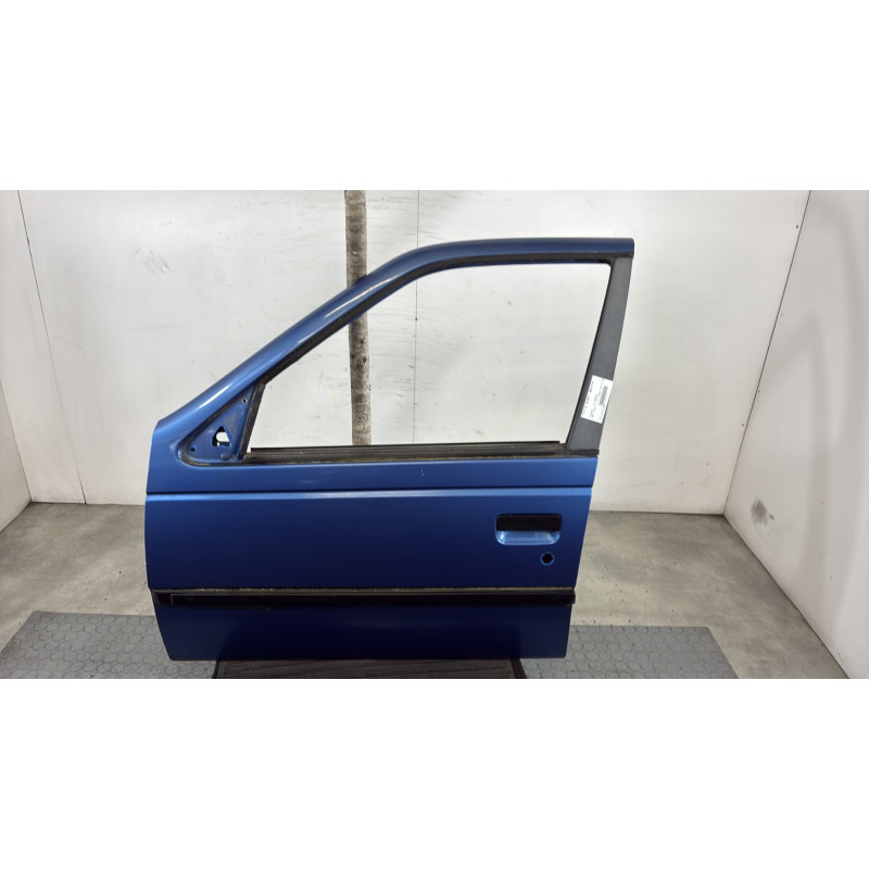 Porte avant gauche PEUGEOT 405 Photo n°1