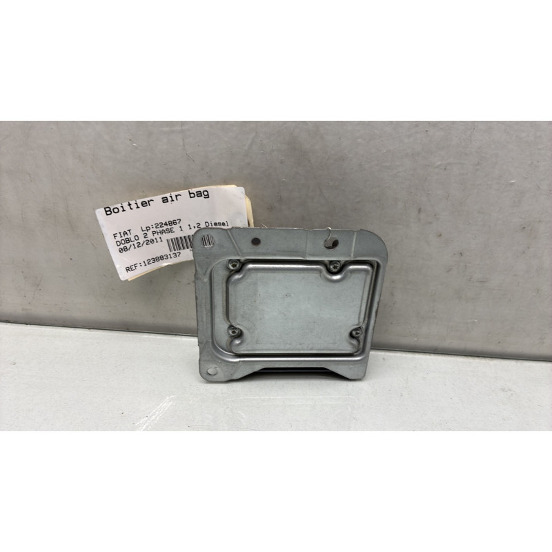 Boitier air bag FIAT DOBLO 2 Photo n°4