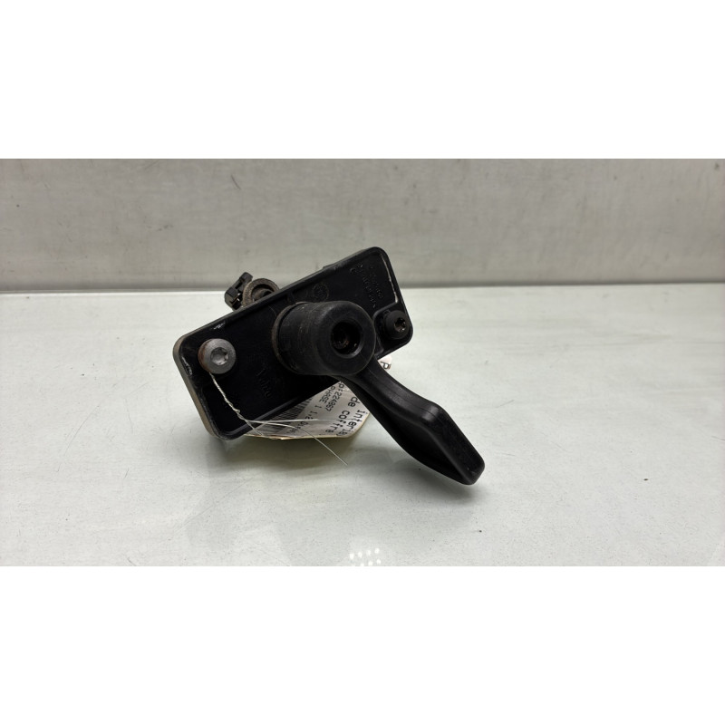Poignee interieur porte de coffre droite FIAT DOBLO 2 Photo n°1