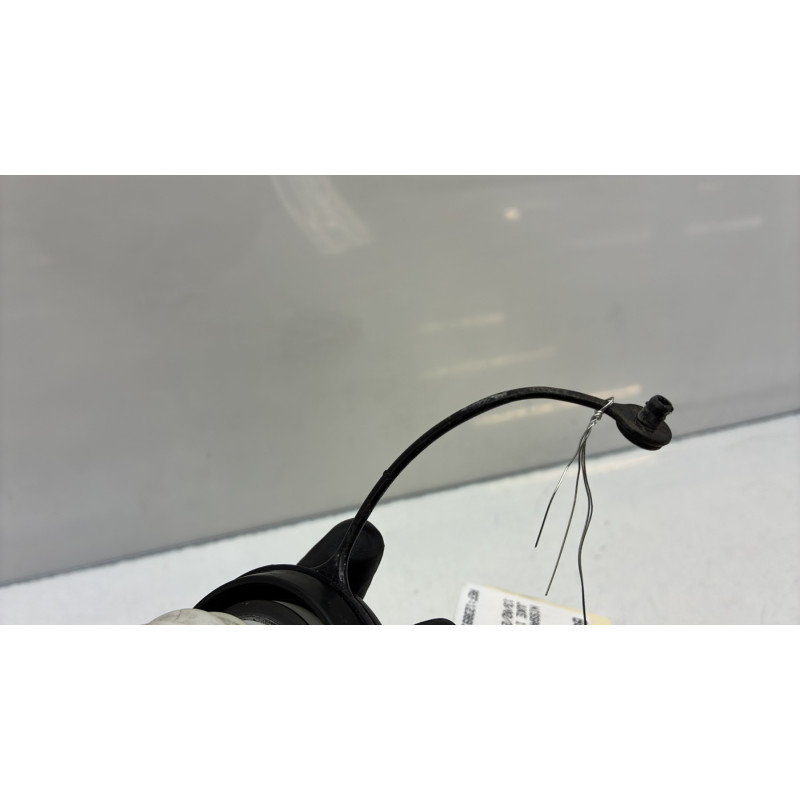 Bouchon de carburant NISSAN JUKE 1 Photo n°3