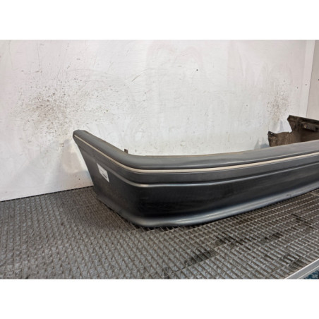 Pare choc arriere RENAULT R21