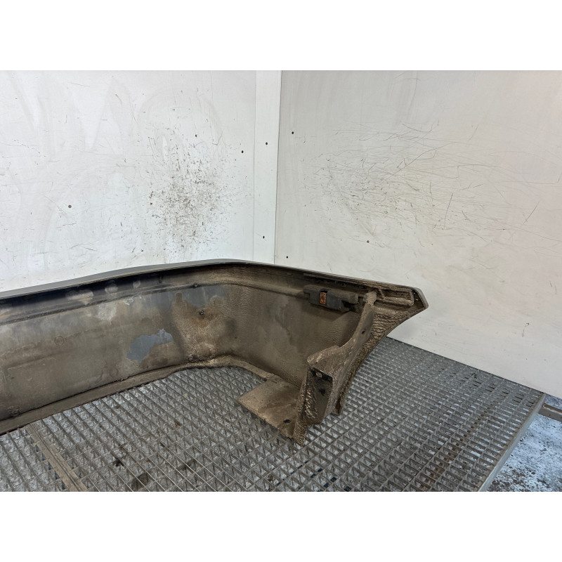 Pare choc arriere RENAULT R21 Photo n°4