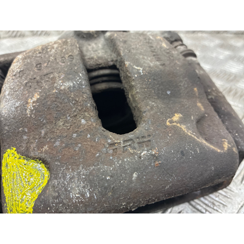 Etrier avant gauche (freinage) RENAULT KANGOO 2 Photo n°1