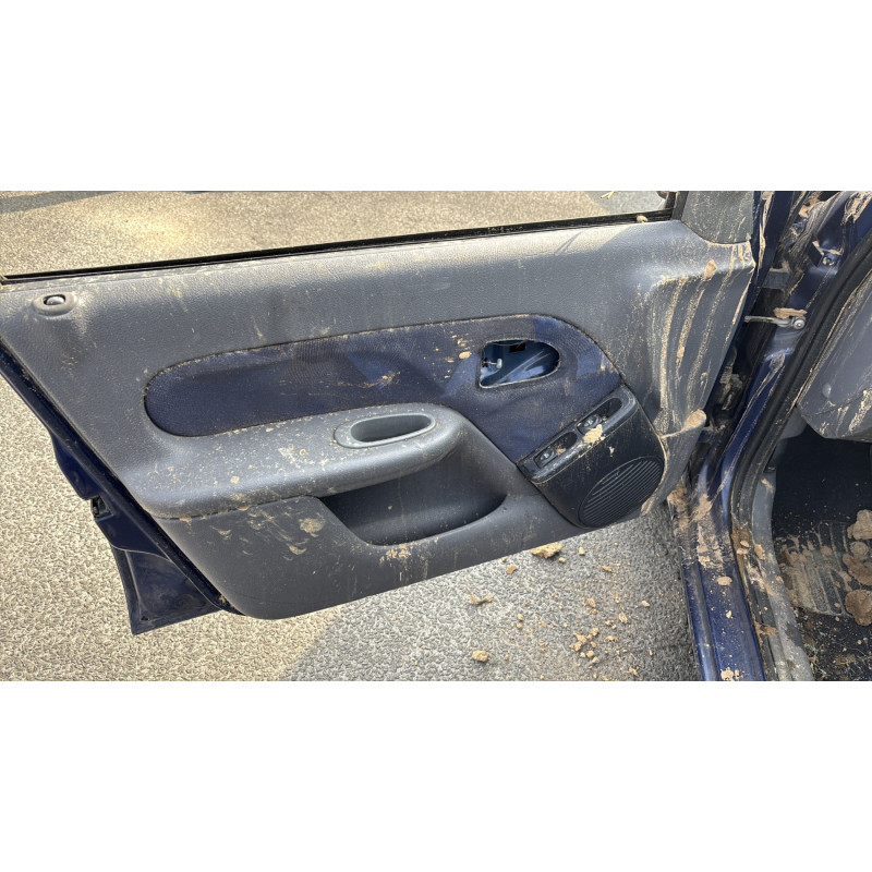 Serrure avant droit RENAULT CLIO 2 Photo n°15