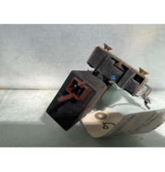 Serrure avant droit CITROEN SAXO
